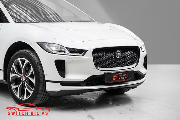 Jaguar I-PACE 9 of 30