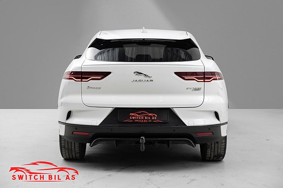 Jaguar I-PACE 5 of 30