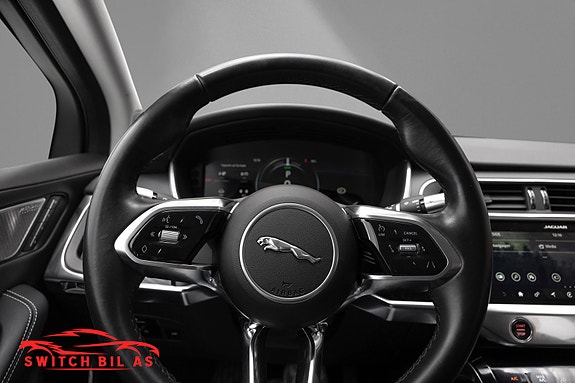 Jaguar I-PACE 22 of 30