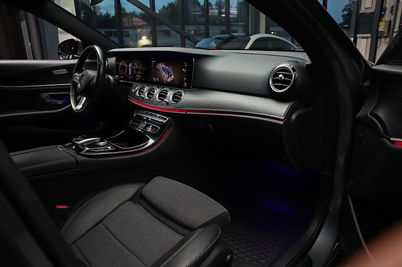 Mercedes-Benz E220 d 20 of 30