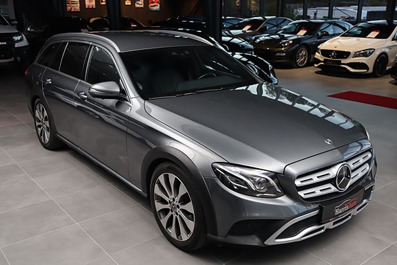 Mercedes-Benz E220 d 3 of 30
