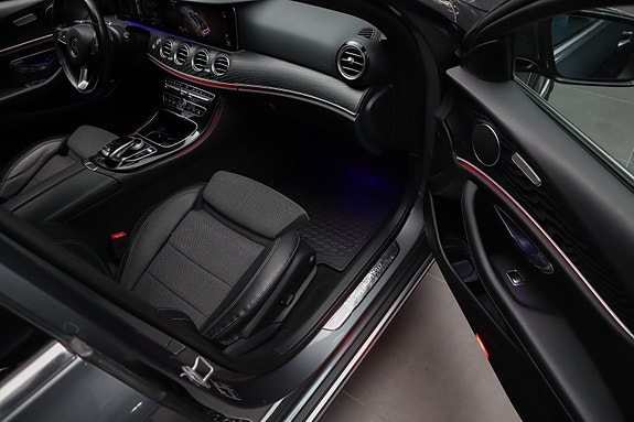 Mercedes-Benz E220 d 19 of 30
