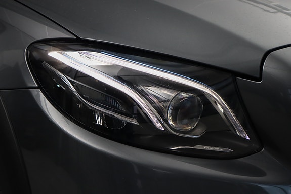 Mercedes-Benz E220 d 5 of 30