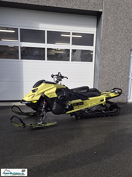 Ski-doo FREERIDE STD 850 E-TEC TURBO R 3 of 10