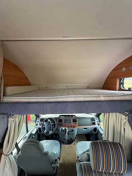 Hymer C 542 CL 28 of 30
