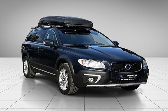 Volvo XC70 3 of 19