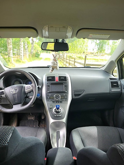 Toyota Auris 10 of 10