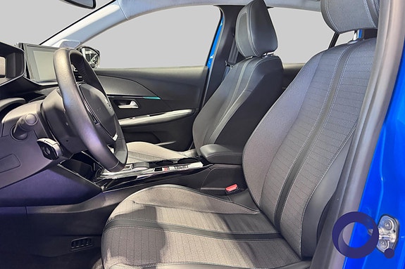 Peugeot e-208 10 of 15