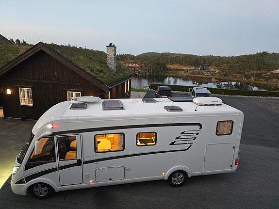 Hymer Premium Line 2 of 30