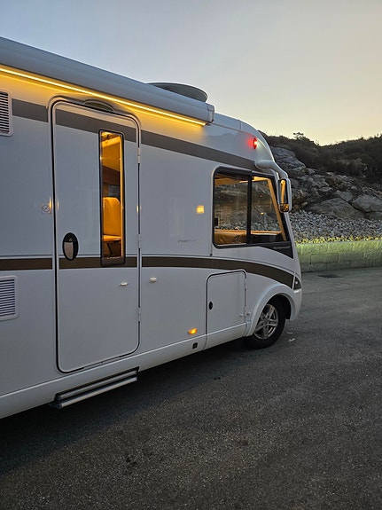 Hymer Premium Line 8 of 30