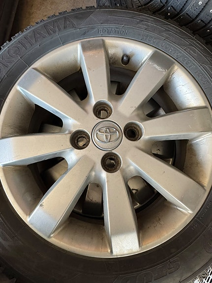 Toyota IQ 29 of 30