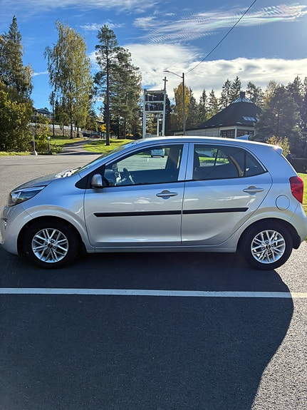 Kia Picanto 4 of 28