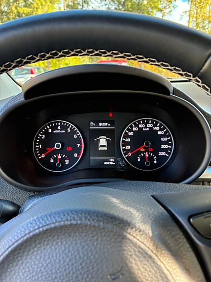 Kia Picanto 19 of 28
