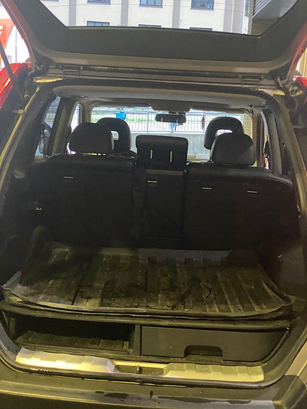 Nissan X-Trail 16 of 17