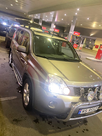 Nissan X-Trail 6 of 17