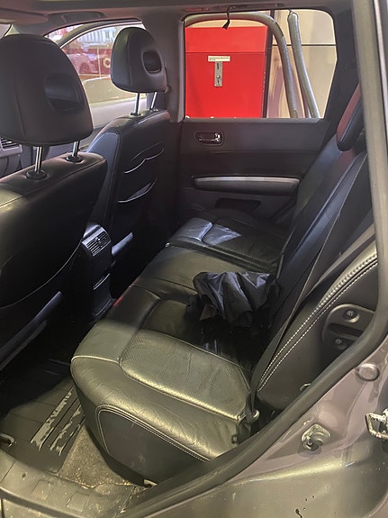 Nissan X-Trail 10 of 17