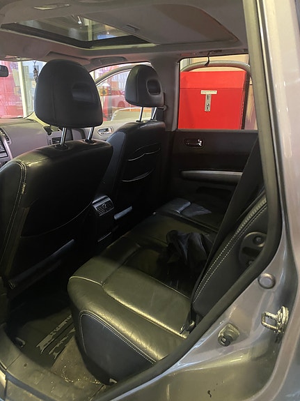 Nissan X-Trail 11 of 17