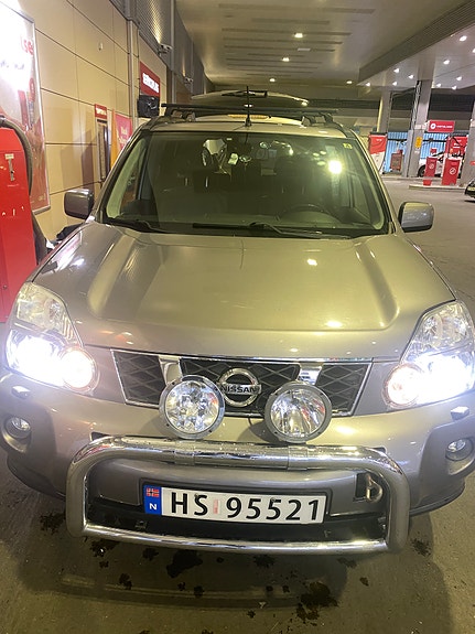 Nissan X-Trail 4 of 17