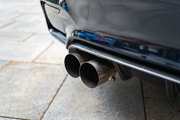 BMW M4 10 of 16