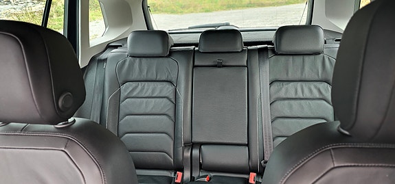 Volkswagen Tiguan 9 of 13