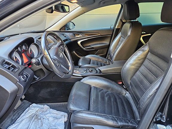 Opel Insignia 11 of 24