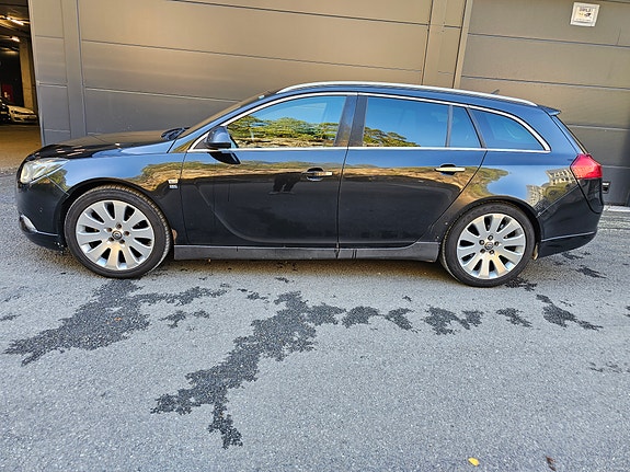 Opel Insignia 3 of 24