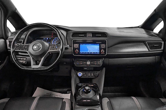 Nissan Leaf 5 of 23