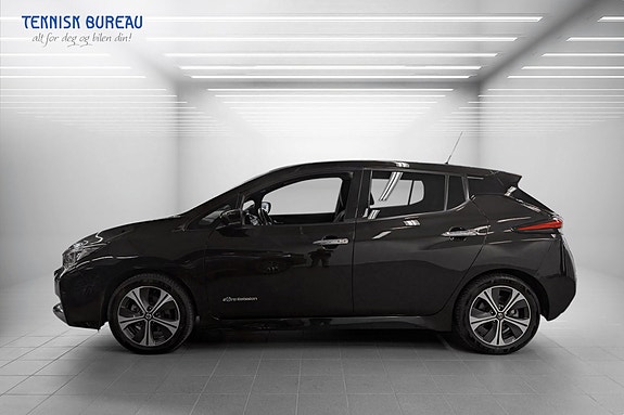 Nissan Leaf 13 of 23