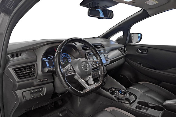 Nissan Leaf 7 of 23