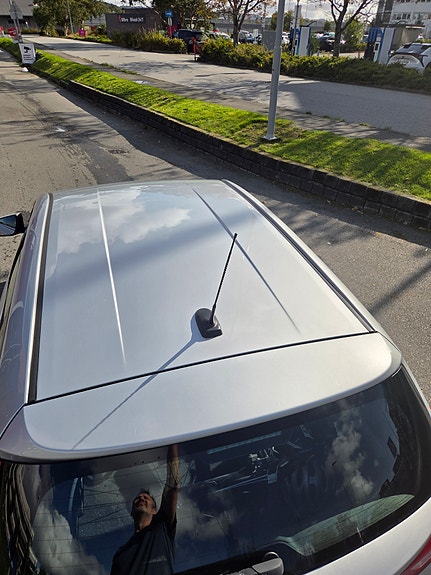 Toyota Auris 8 of 29