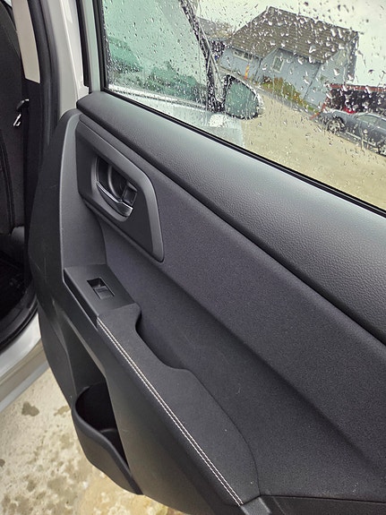 Toyota Auris 24 of 29
