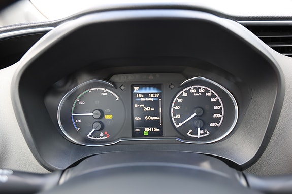 Toyota Yaris 24 of 30