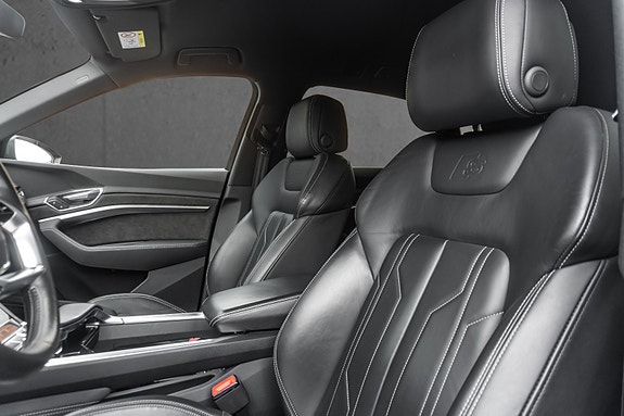 Audi e-tron 14 of 28