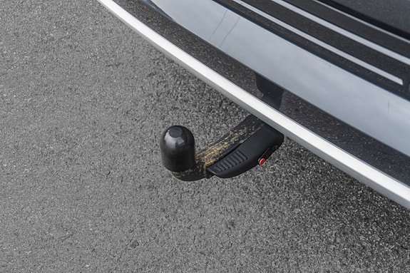 Audi e-tron 9 of 28