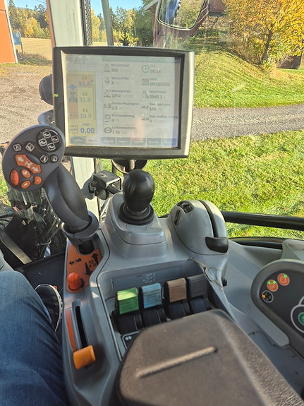 New Holland T6.175 AC BP 15 of 17