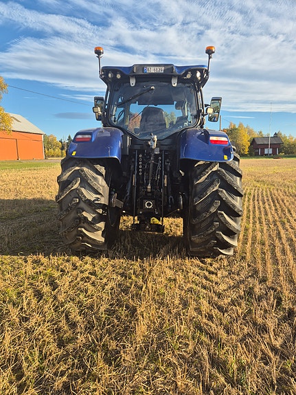 New Holland T6.175 AC BP 7 of 17