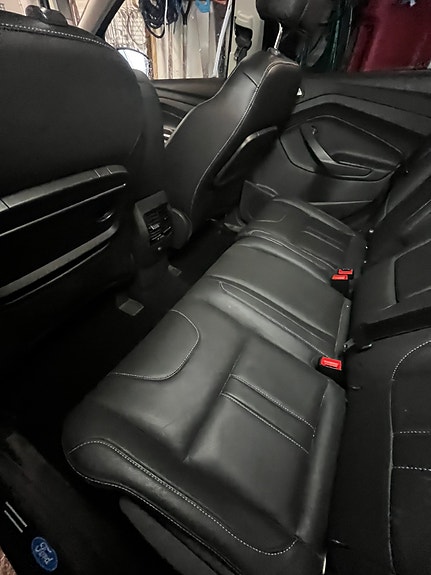 Ford Kuga 15 of 19