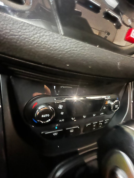 Ford Kuga 16 of 19
