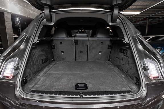 BMW iX 26 of 30