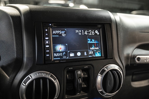 Jeep Wrangler Unlimited 26 of 30