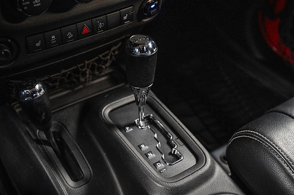 Jeep Wrangler Unlimited 22 of 30