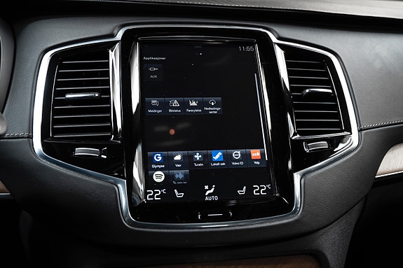 Volvo XC90 29 of 30
