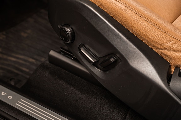Volvo XC90 12 of 30