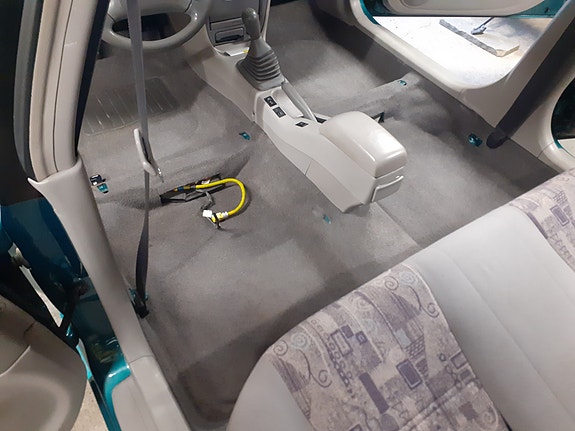 Toyota Corolla 3 of 30