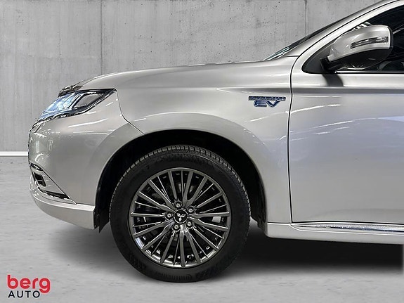 Mitsubishi Outlander 20 of 21