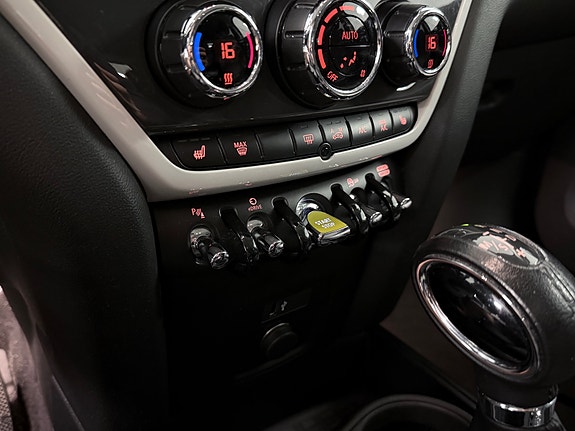 MINI Countryman Cooper SE 27 of 30