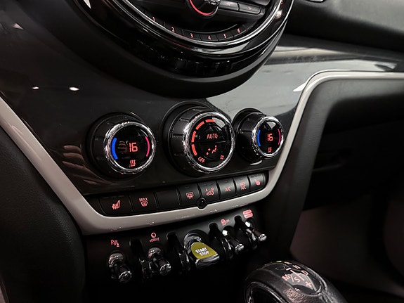 MINI Countryman Cooper SE 26 of 30