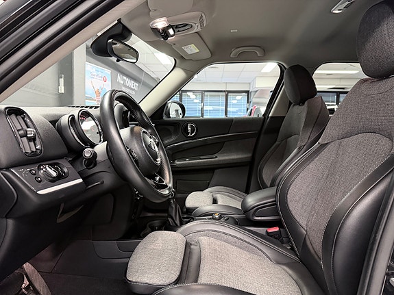 MINI Countryman Cooper SE 14 of 30