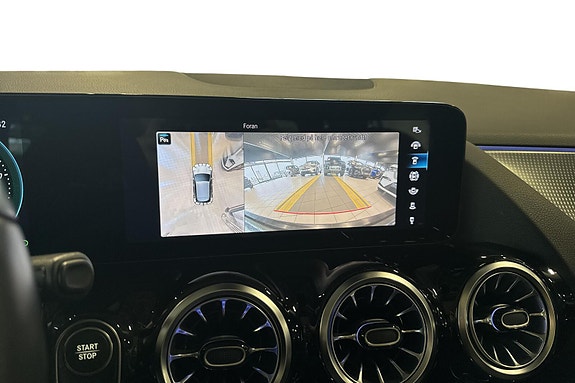 Mercedes-Benz EQA300 14 of 22