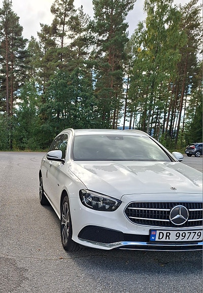 Mercedes-Benz E300 de 20 of 30